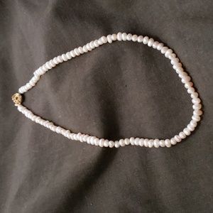 Vintage pearl necklace